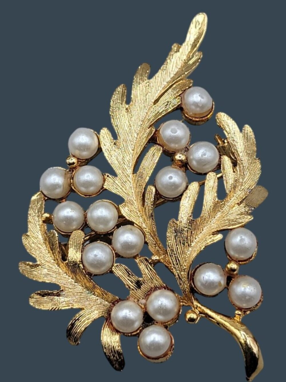 Alan J Signed Brooch Leaves & Textured Gold Tone Faux Pearl Ladies Pin Costume